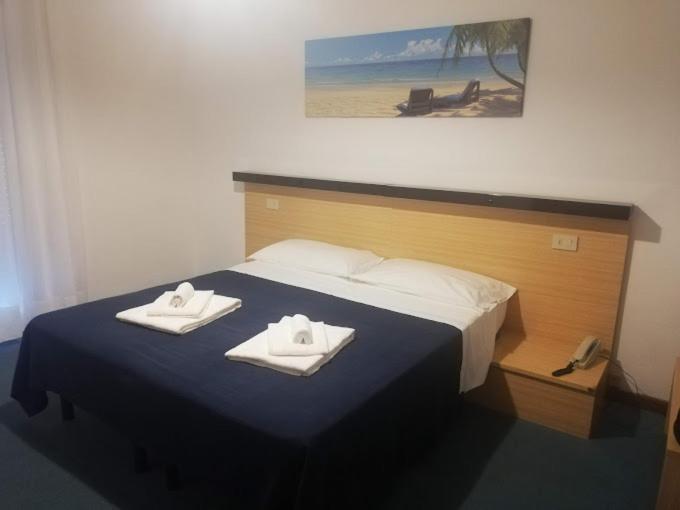 Hotel Palme Park & Beach Included Lido di Jesolo Exterior photo